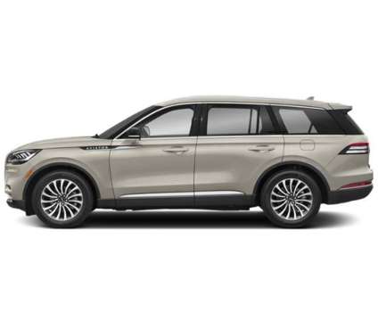 2020 Lincoln Aviator Reserve is a Silver 2020 Lincoln Aviator SUV in Matthews NC