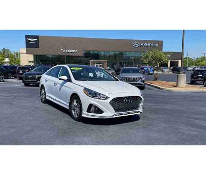 2019 Hyundai Sonata Limited is a White 2019 Hyundai Sonata Limited Sedan in Tuscaloosa AL