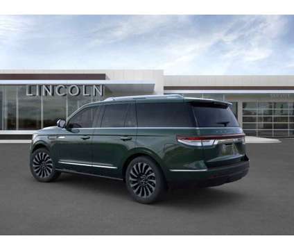 2024 Lincoln Navigator Black Label is a Green 2024 Lincoln Navigator Black Label SUV in Wayne NJ