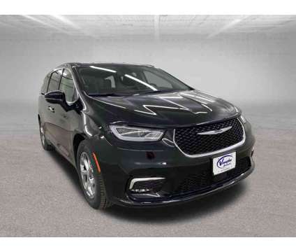 2024 Chrysler Pacifica Limited is a Black 2024 Chrysler Pacifica Limited Car for Sale in Ottumwa IA
