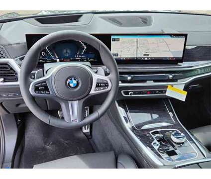 2025 BMW X5 xDrive40i is a Black 2025 BMW X5 3.0si SUV in Loveland CO