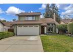 1044 Village Oaks Dr, Martinez, CA 94553