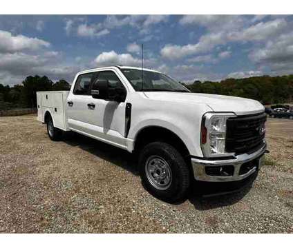 2024 Ford F-250SD XL 8' Service Body is a White 2024 Ford F-250 XL Truck in Bogart GA