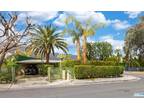 777 N Plaza Amigo, Palm Springs, CA 92262