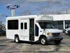 2006 Ford E-350SD Base 13 PASS BUS W/WHEEL CHAIR LIFT