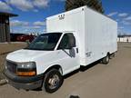 2006 Gmc Savana 2dr