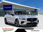 new 2024 Volvo S60 B5 Plus Dark Theme 4D Sedan