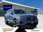 new 2024 Volvo XC40 B5 Plus Bright Theme 4D Sport Utility