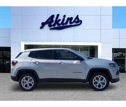 2024 Jeep Compass Latitude is a Silver 2024 Jeep Compass Latitude Car for Sale in Winder GA
