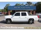 2005 Chevrolet Avalanche White, 174K miles