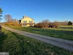 Home For Sale In Sperryville, Virginia