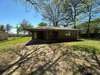 Home For Sale In Altheimer, Arkansas