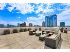 Condo For Sale In Chicago, Illinois