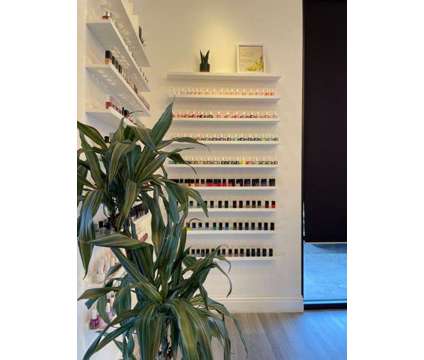 Mrs. Lash Beauty Bar LLC is a Manicure &amp; Pedicure service in Pleasanton CA