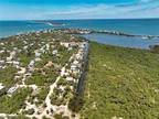 Plot For Sale In Upper Captiva, Florida