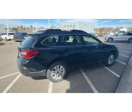 2019 Subaru Outback 2.5i is a Black 2019 Subaru Outback 2.5i SUV in Littleton CO