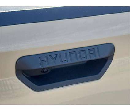 2023 Hyundai Santa Cruz SEL Premium is a Tan 2023 Truck in Union NJ
