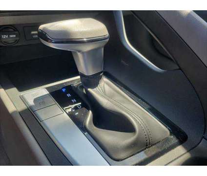 2022 Hyundai Elantra SEL is a Blue 2022 Hyundai Elantra Car for Sale in Union NJ
