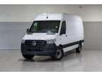 2024 Mercedes-Benz eSprinter Cargo 170 WB