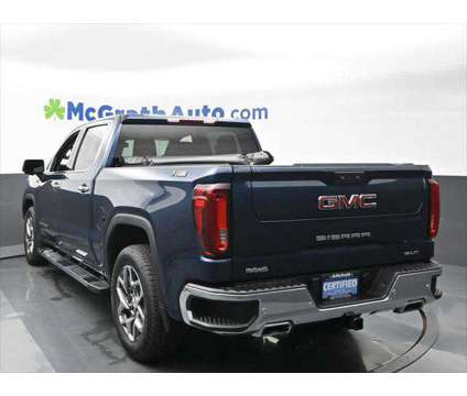 2022 GMC Sierra 1500 4WD Crew Cab Short Box SLT is a Blue 2022 GMC Sierra 1500 Truck in Dubuque IA