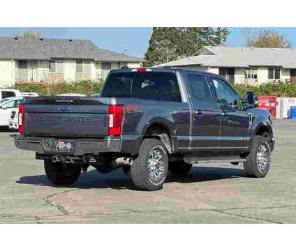 2022 Ford F-350SD Lariat is a Grey 2022 Ford F-350 Lariat Truck in Salem OR