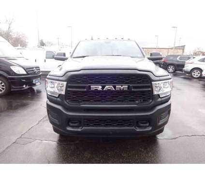 2022UsedRamUsed2500Used4x4 Crew Cab 6 4 Box is a Grey 2022 RAM 2500 Model Car for Sale in Hamilton OH