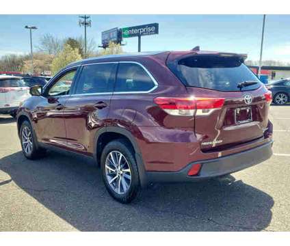 2019 Toyota Highlander XLE is a Red 2019 Toyota Highlander XLE Car for Sale in Trevose PA