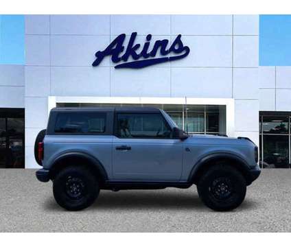 2022 Ford Bronco Black Diamond is a Silver 2022 Ford Bronco Car for Sale in Winder GA