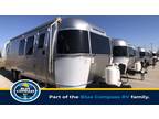 2024 Airstream Flying Cloud 28RB Twin 28ft