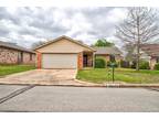 Adorable Home In Norman!