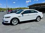 2015 Ford Taurus White, 83K miles