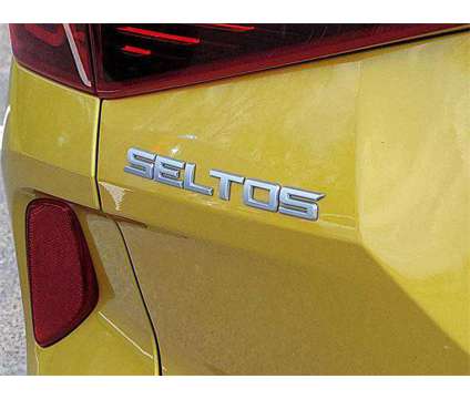 2022 Kia Seltos SX Turbo is a Black, Yellow 2022 SUV in Mechanicsburg PA