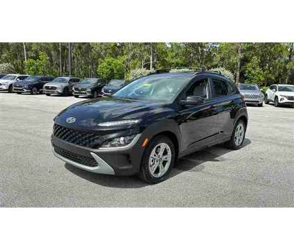 2023 Hyundai Kona SEL is a Black 2023 Hyundai Kona SEL SUV in Vero Beach FL