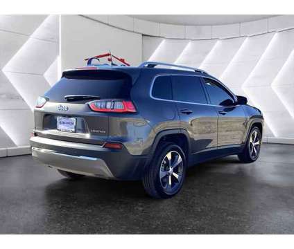 2019 Jeep Cherokee Limited FWD is a Grey 2019 Jeep Cherokee Limited SUV in Las Cruces NM