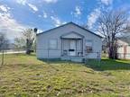 Home For Sale In Clinton, Oklahoma