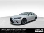 2024 Lexus ES 300h Ultra Luxury