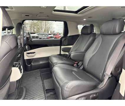 2022 Kia Carnival SX Prestige is a Blue 2022 Van in Queensbury NY