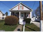 2111 Ferncroft Ave, Upper Chichester, PA 19061
