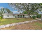 2204 Malibu Dr, Brandon, FL 33511