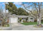 1055 W Knickerbocker Dr, Sunnyvale, CA 94087