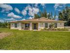 2517 NW 11th Ter Cape Coral Fl, Cape Coral, FL 33993