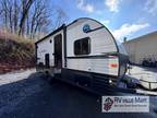 2022 Coachmen Clipper Ultra-Lite 182DBU