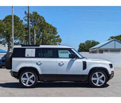 2021 Land Rover Defender 110 X-Dynamic HSE is a White 2021 Land Rover Defender 110 Trim Car for Sale in Sarasota FL