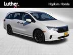 2024 Honda Odyssey Silver|White