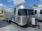 2023 Airstream Globetrotter 25FB Q 26ft