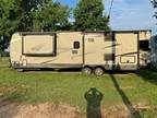 2019 Forest River Flagstaff Super Lite 29KSWS 33ft