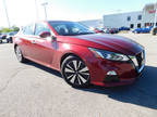 2020 Nissan Altima Red, 4K miles