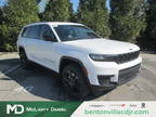 2024 Jeep grand cherokee White, 10 miles