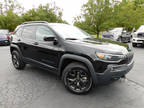 2020 Jeep Cherokee Black, 16K miles