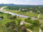 Home For Sale In Pipe Creek, Texas